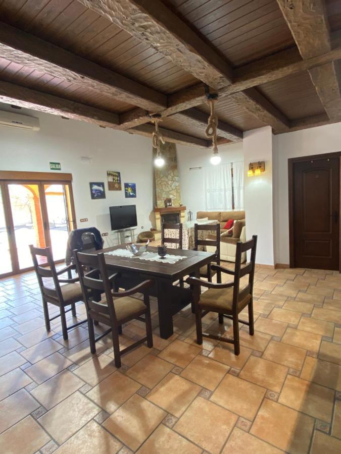 Casa Rural Montes De Trigo Jerez De Los Caballeros Exteriér fotografie